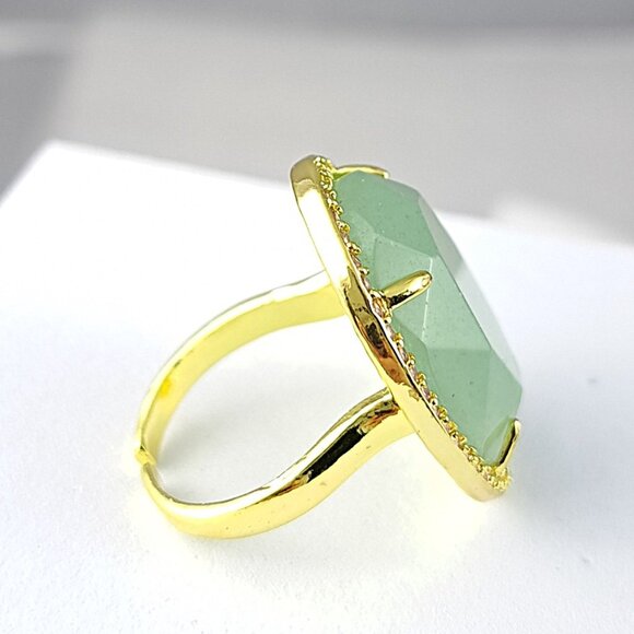 Gorgeous Oval Amazonite Ring - Picture 2 of 3
